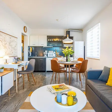 Apartman Olive Supetar Exterior photo